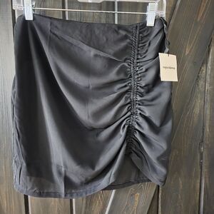 Superdown Black Ruched Mini Skirt